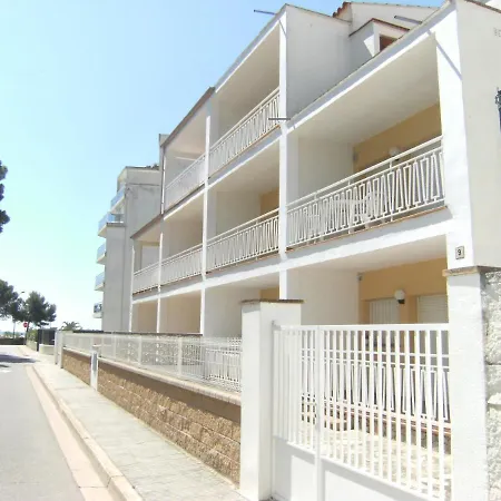 Ferriola 3 דירה *